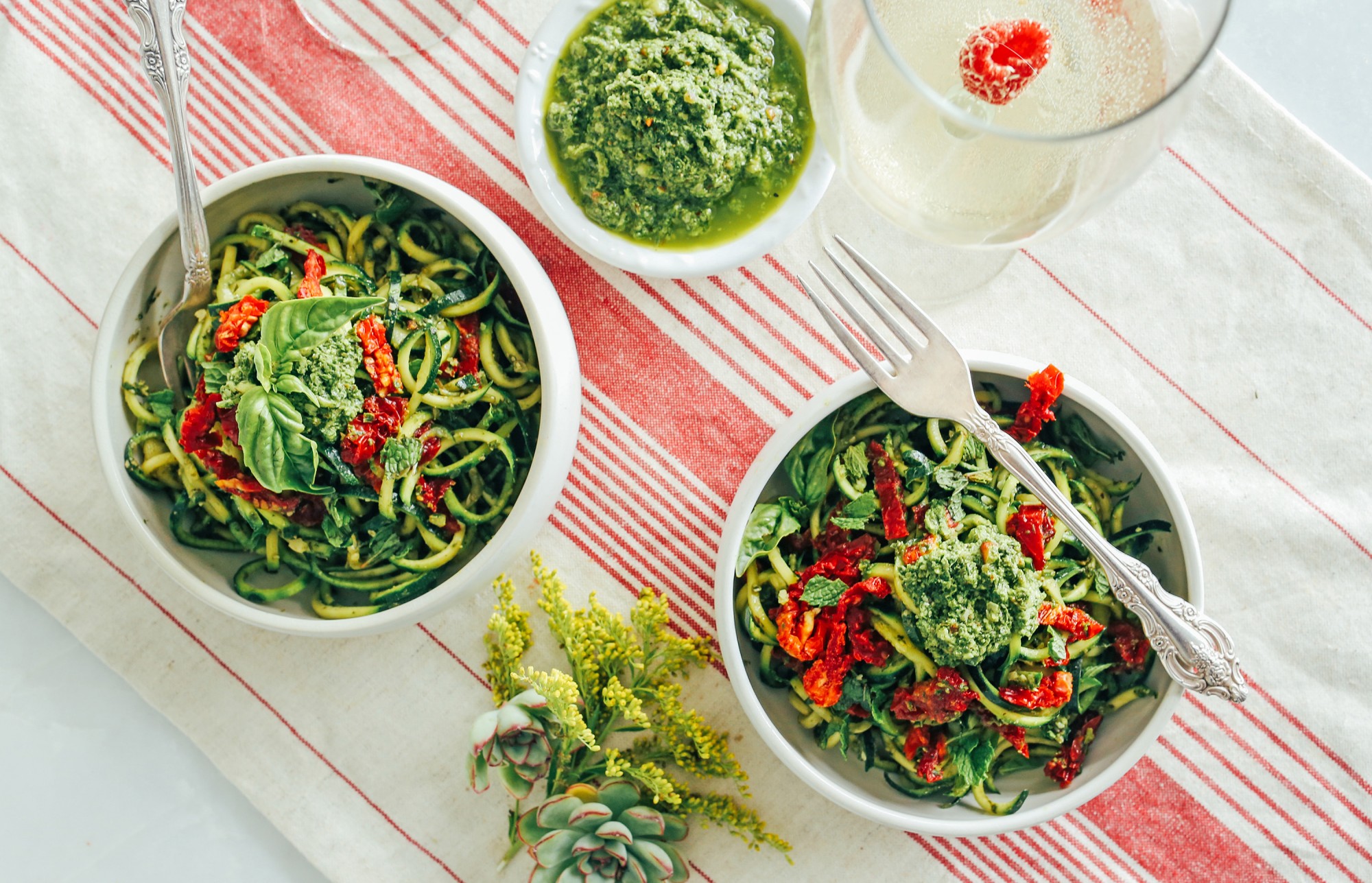 Zucchini-Pasta-healthy-pesto-Tone-It-Up-1